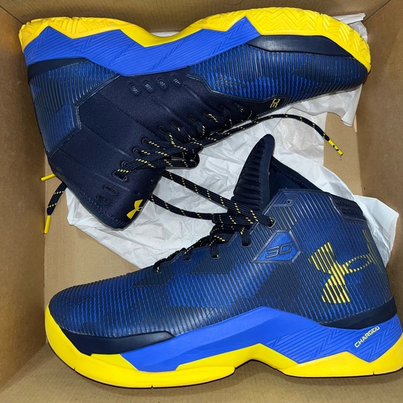 Under Armour UA Curry 2.5 Dub Nation. Slightly Used condition. Sz 11.5 in box - Picture 1 of 7